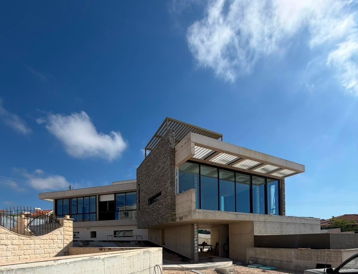 Detached Villa For Sale  in  Peyia - Sea Caves
