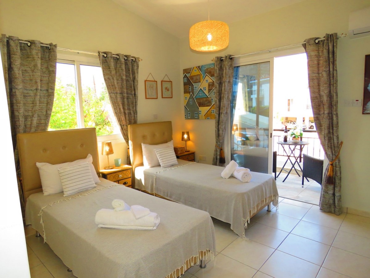 Detached Villa For Sale  in  Peyia