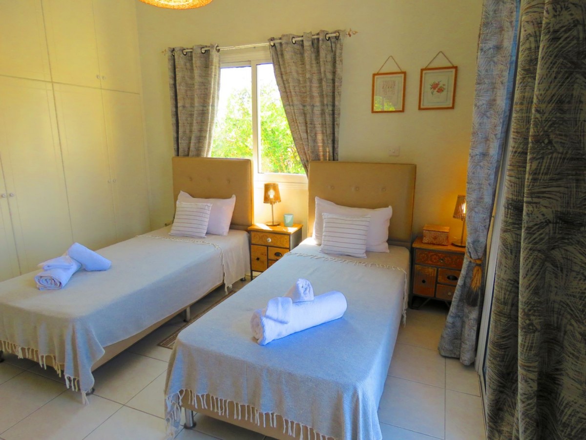 Detached Villa For Sale  in  Peyia