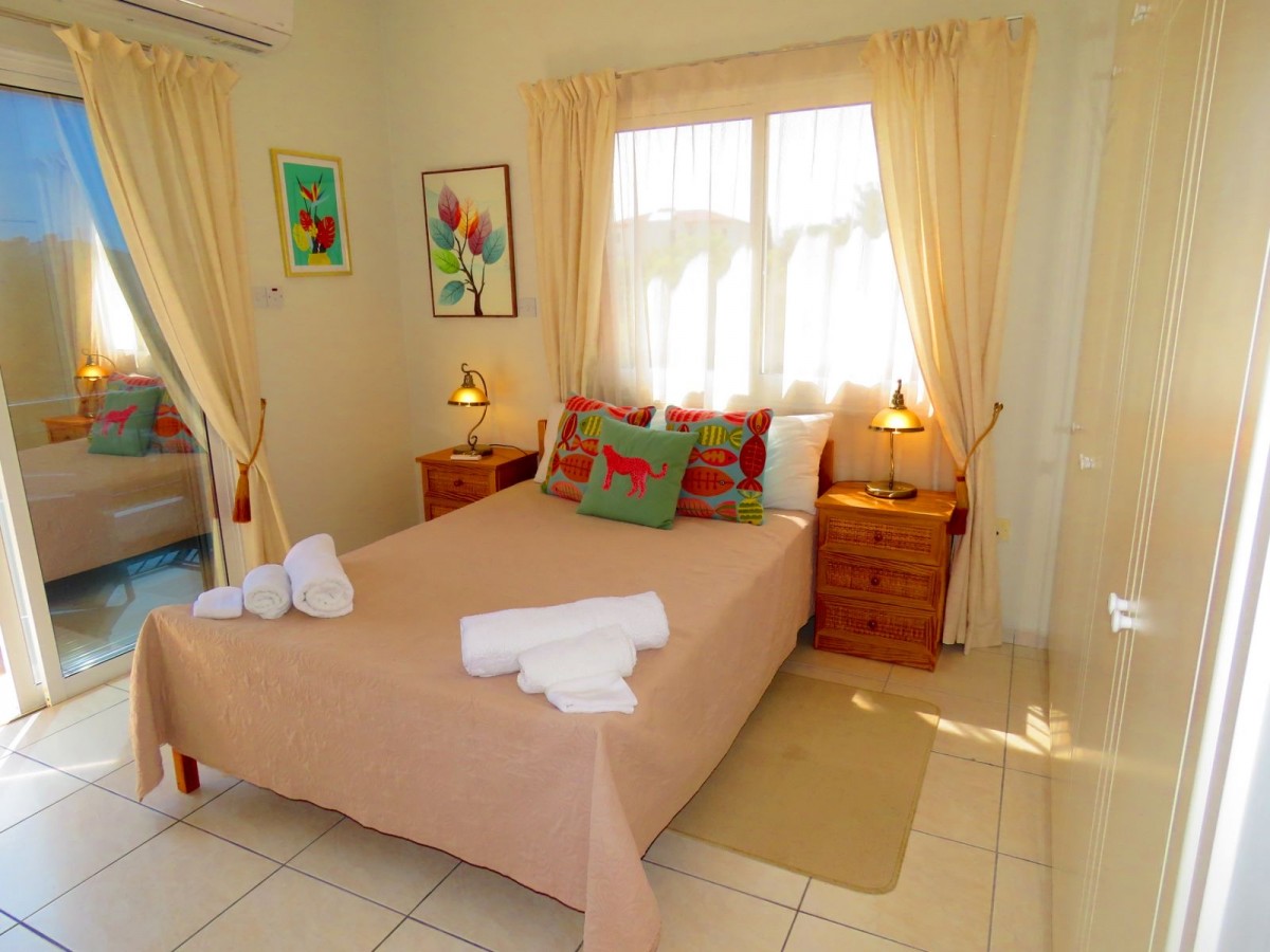 Detached Villa For Sale  in  Peyia