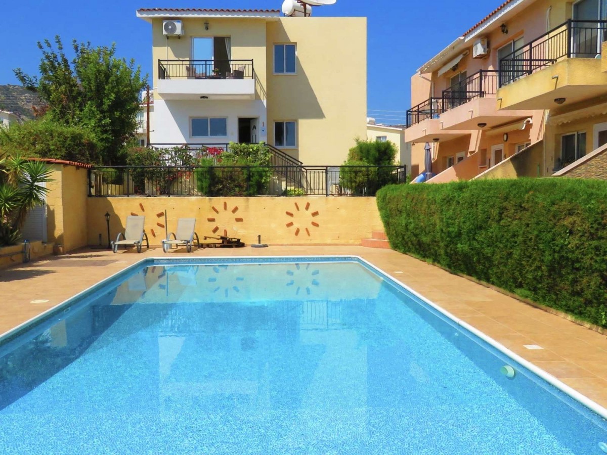 Detached Villa For Sale  in  Peyia