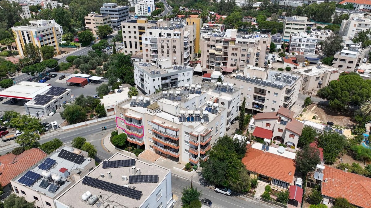 Three-bedroom Apartment in Chryseleousa, Strovolos, Nicosia