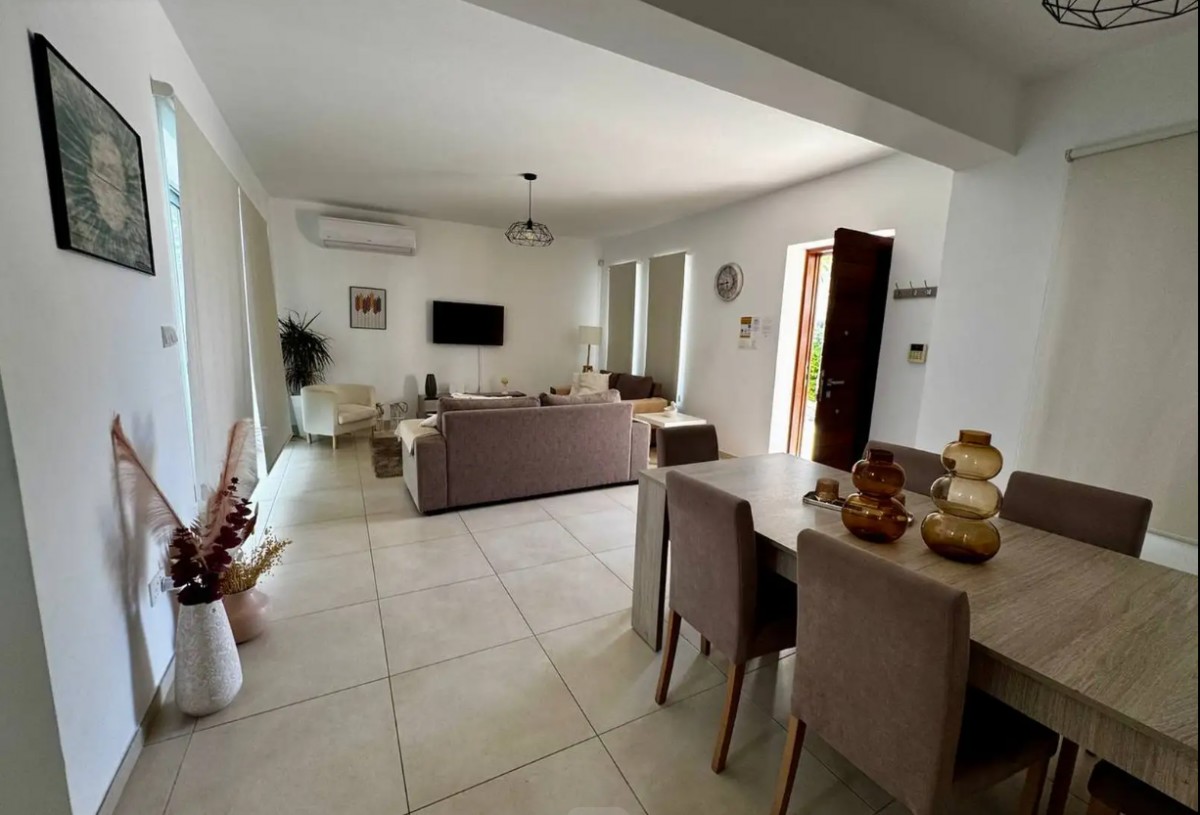 Detached Villa For Sale  in  Select Location