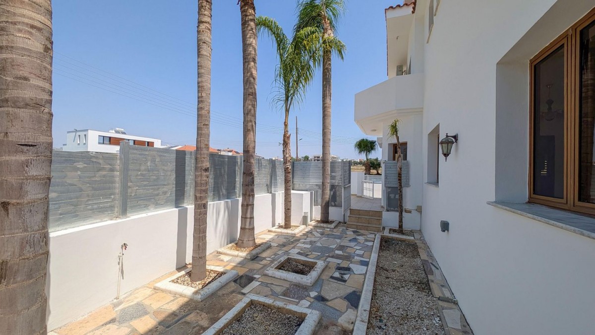 Detached Two Storey House in Aradippou, Larnaca
