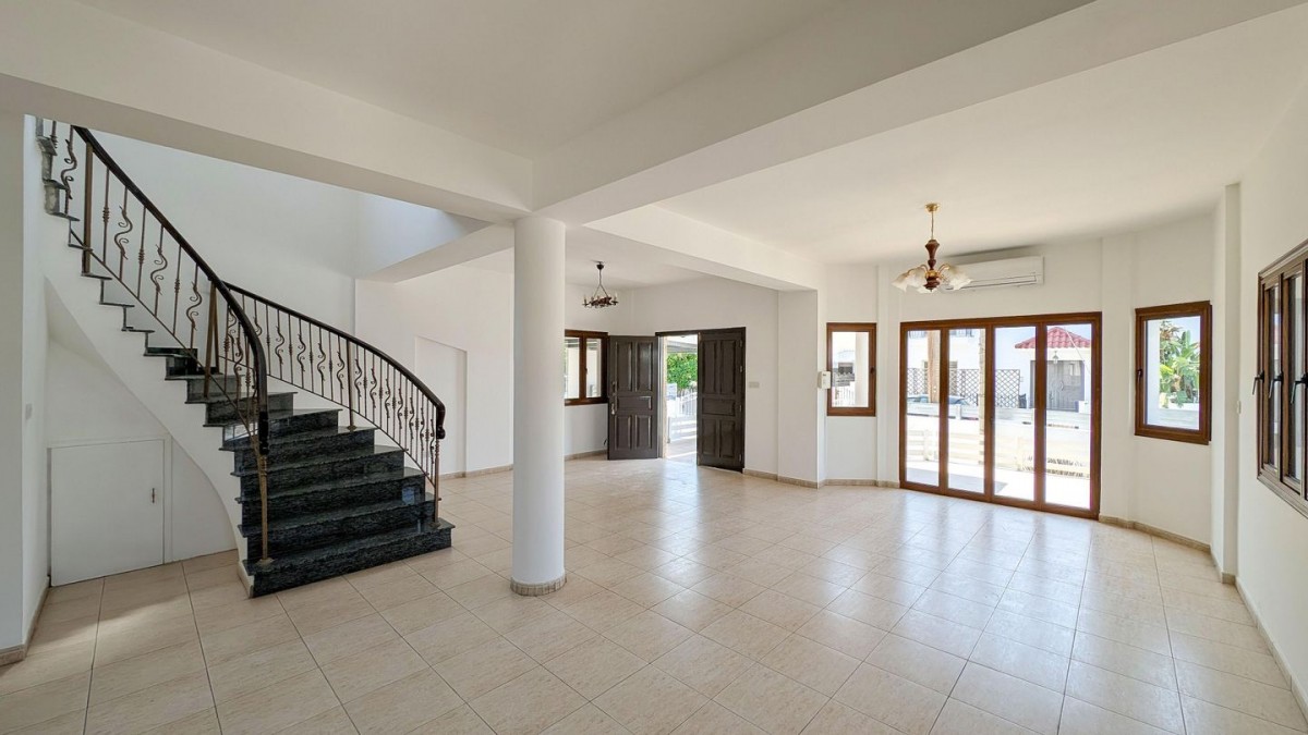 Detached Two Storey House in Aradippou, Larnaca