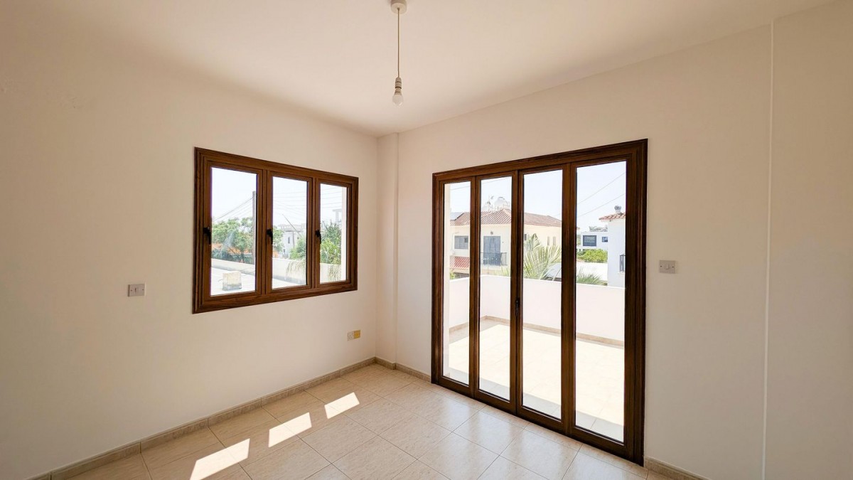 Detached Two Storey House in Aradippou, Larnaca