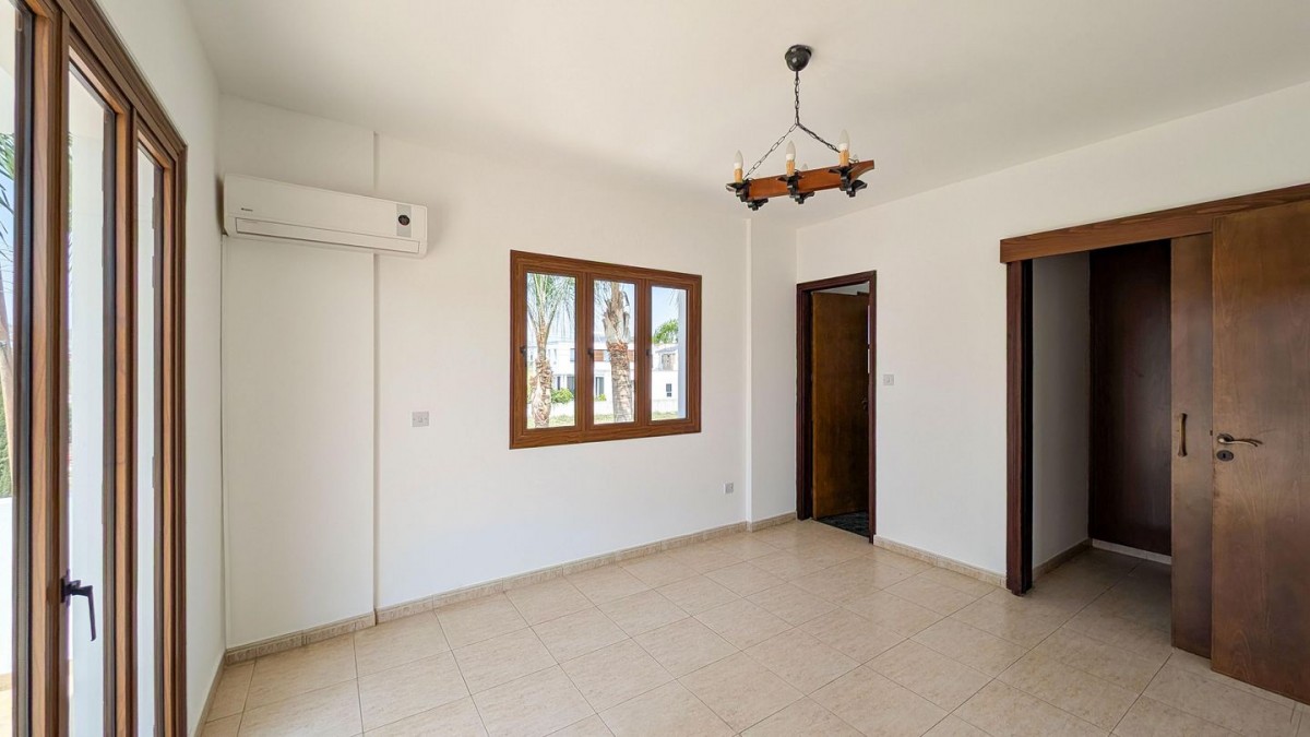 Detached Two Storey House in Aradippou, Larnaca