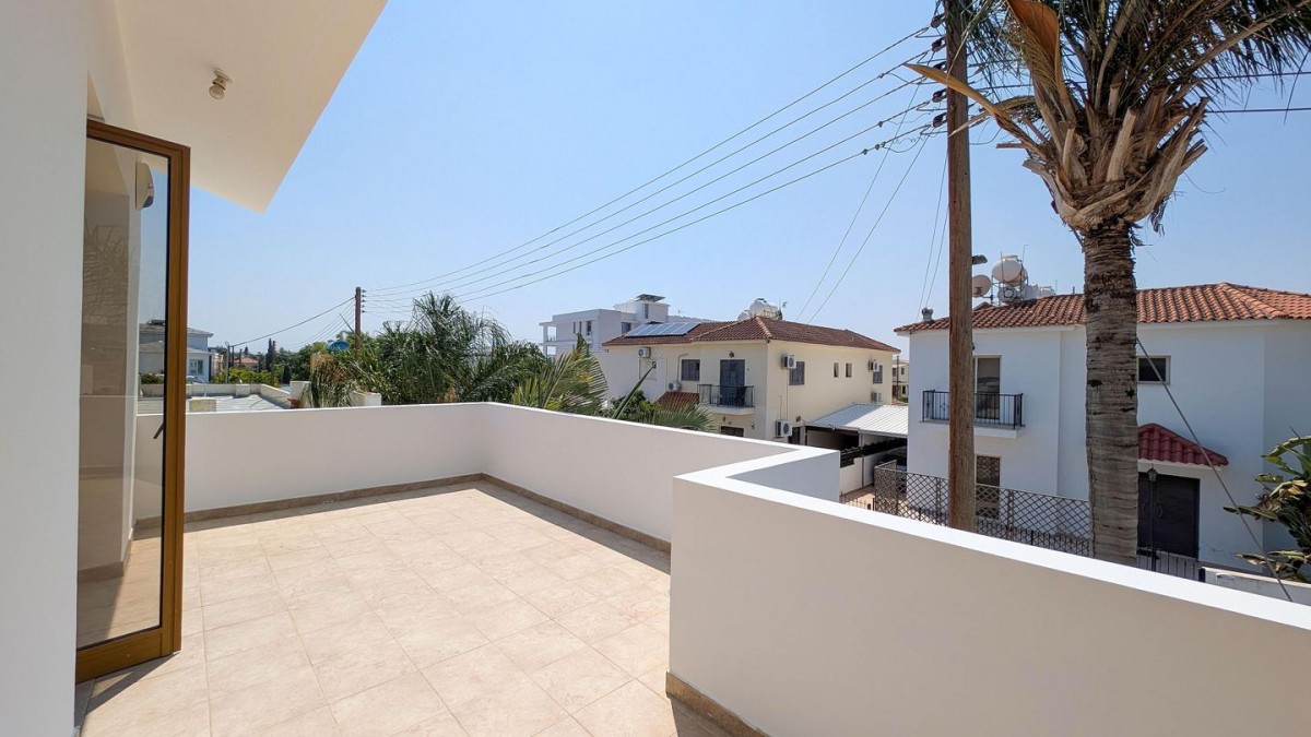 Detached Two Storey House in Aradippou, Larnaca