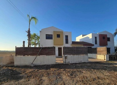 Pervolia, Larnaca Detached Villa For Sale | WW31538