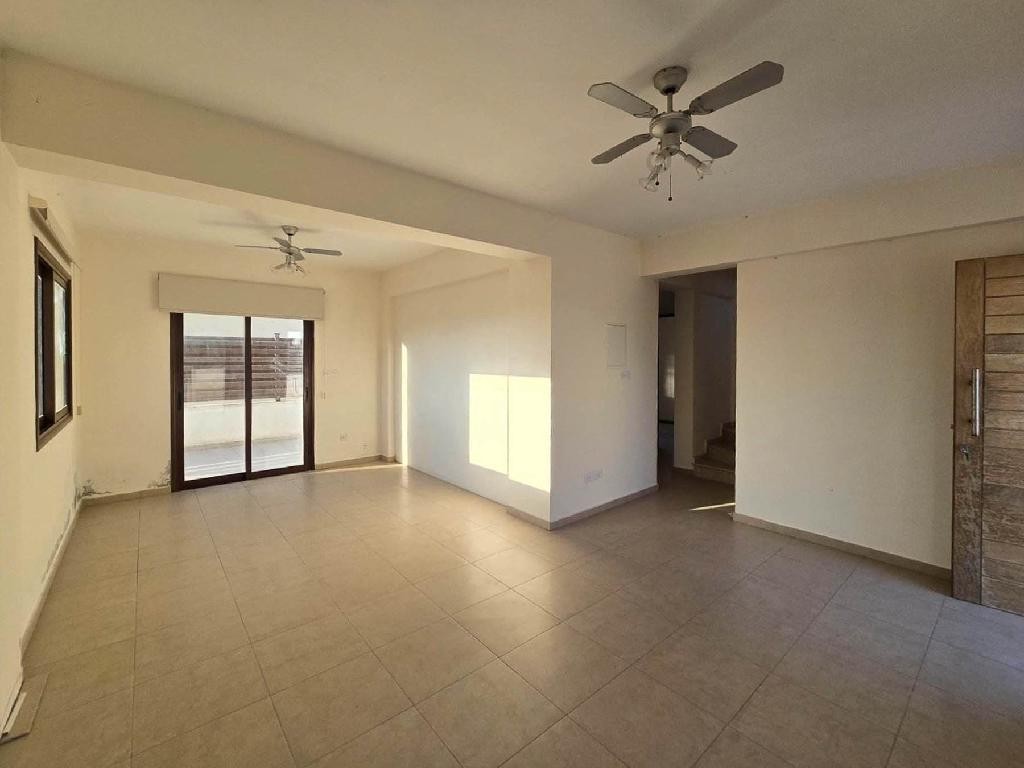 House - Mediterranean Homes - Pervolia, Larnaca