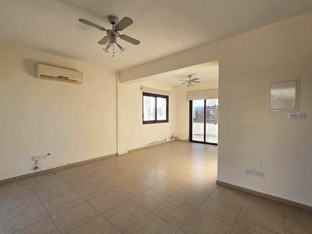 House - Mediterranean Homes - Pervolia, Larnaca