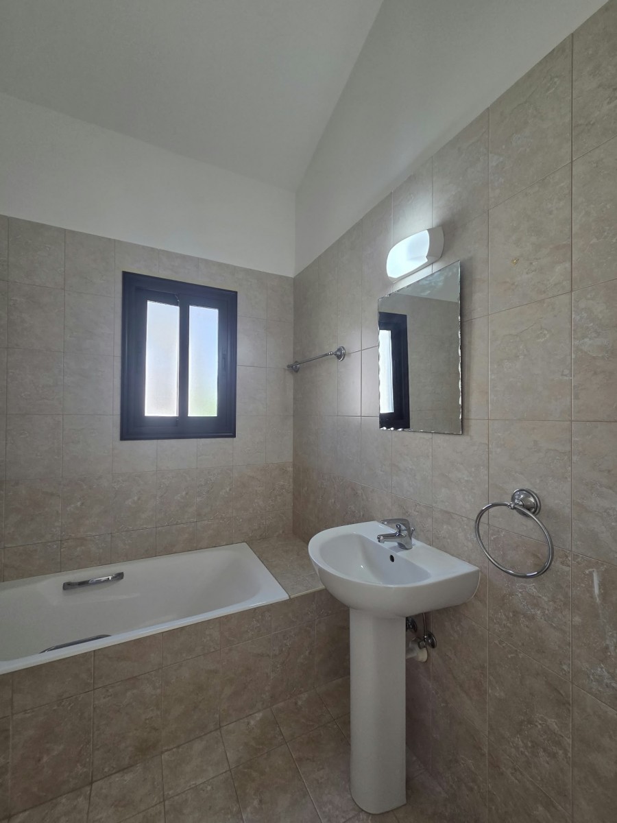 Detached Villa For Rent  in  Kouklia - Aphrodite Hills