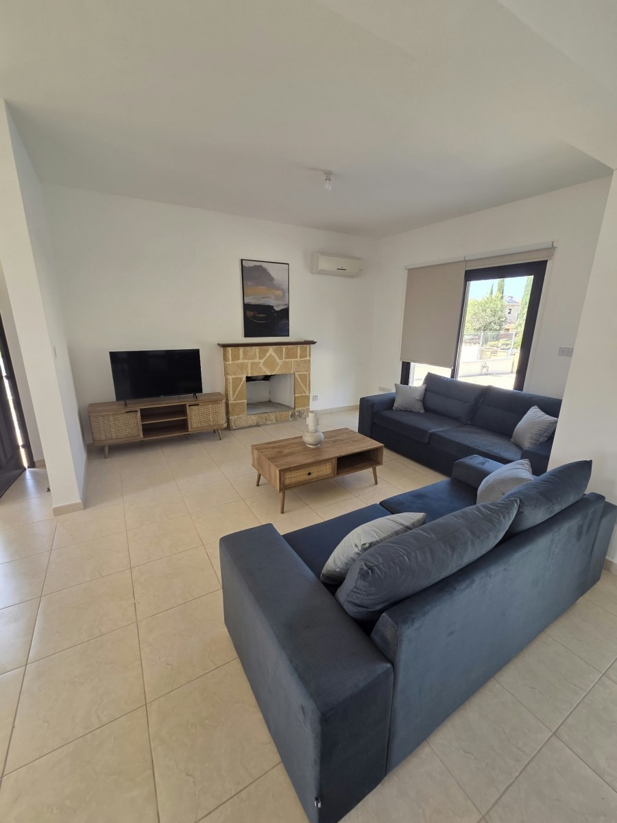 Detached Villa For Rent  in  Kouklia - Aphrodite Hills