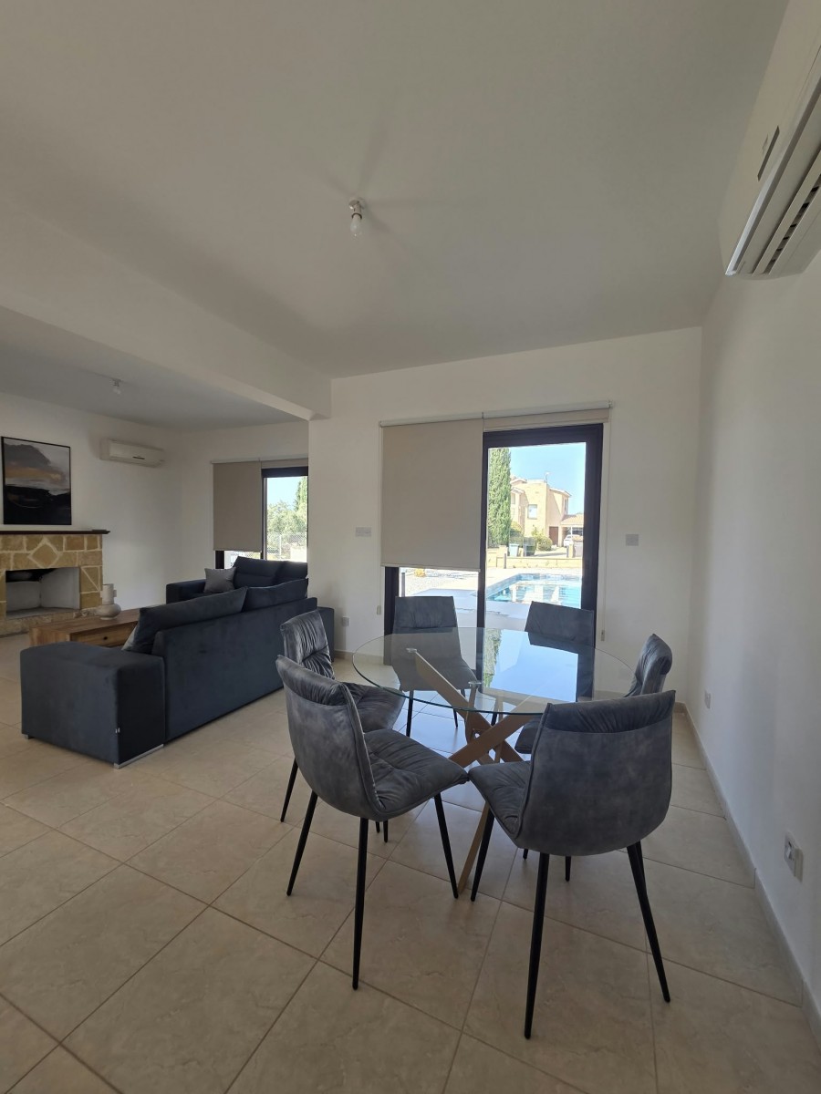 Detached Villa For Rent  in  Kouklia - Aphrodite Hills