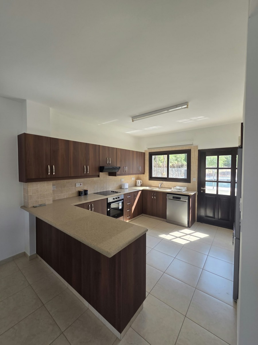 Detached Villa For Rent  in  Kouklia - Aphrodite Hills