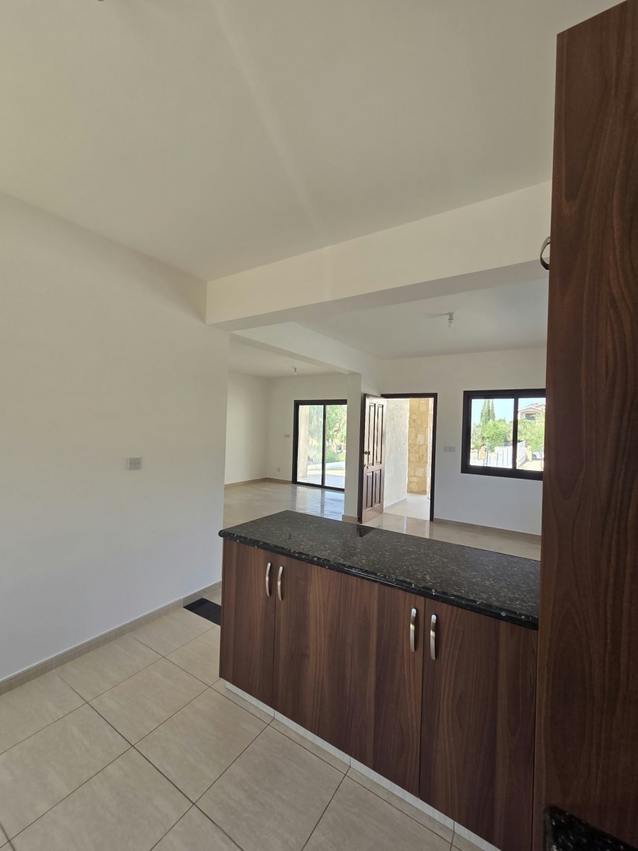 Detached Villa For Rent  in  Kouklia - Aphrodite Hills