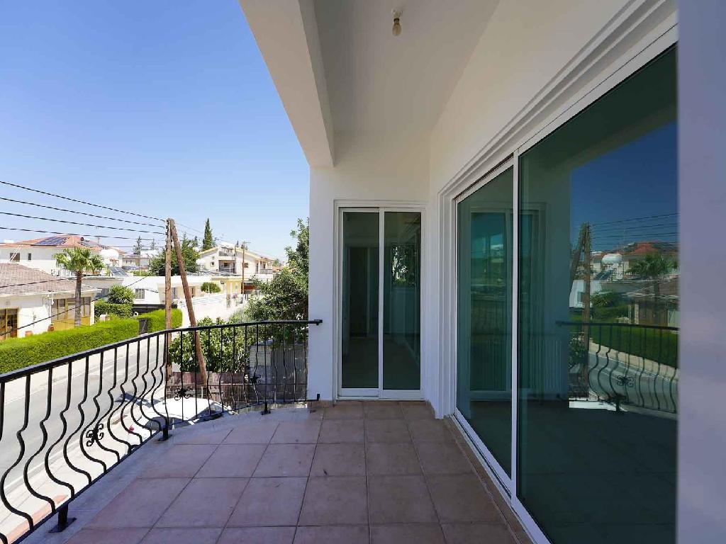 House - Geri, Nicosia