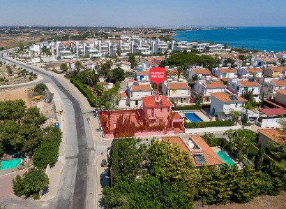 Pervolia, Larnaca Detached Villa For Sale | WW31578