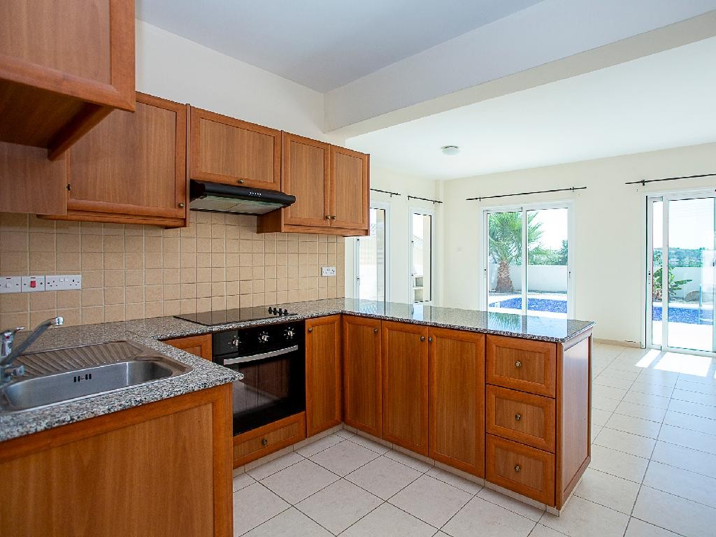 House - St. Christophers Gardens - Anafotida, Larnaca