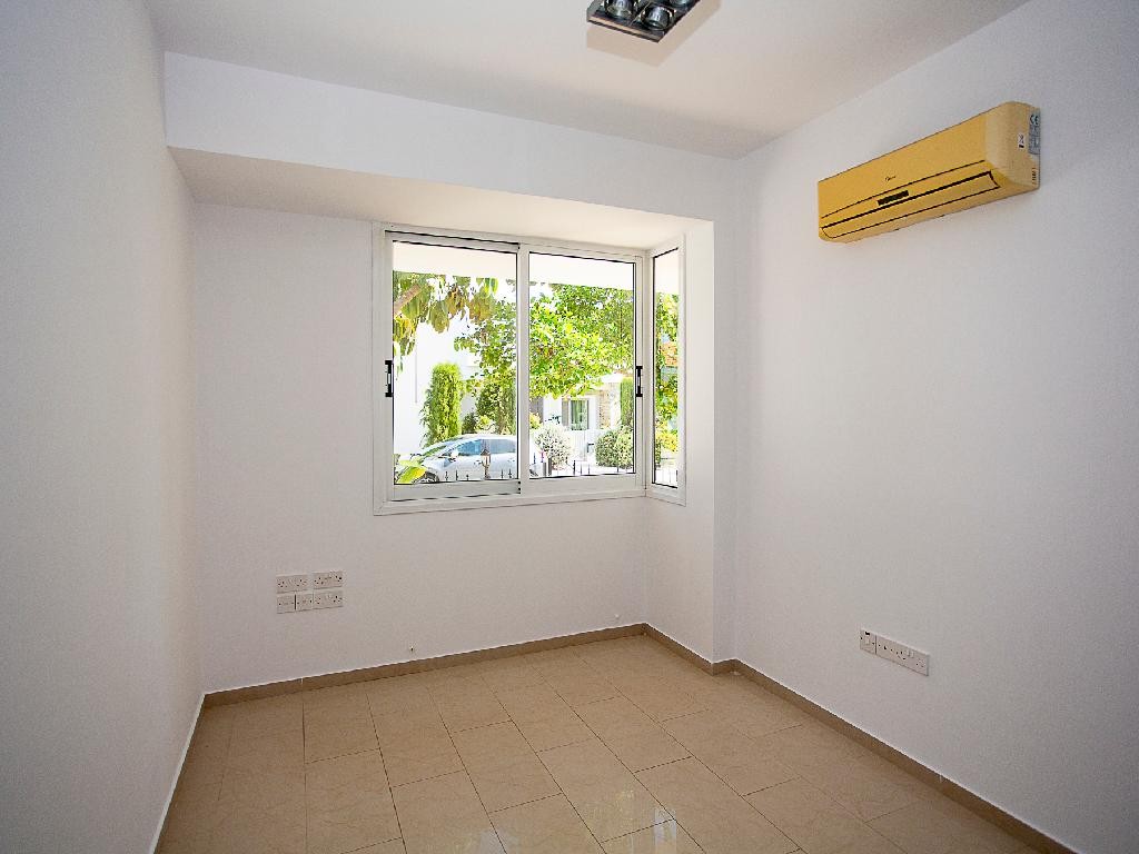 Houses - Aradippou, Larnaca