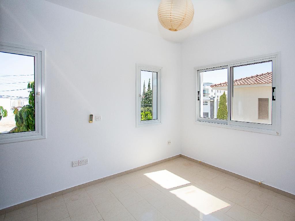 Houses - Aradippou, Larnaca
