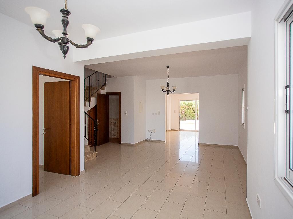 Houses - Aradippou, Larnaca