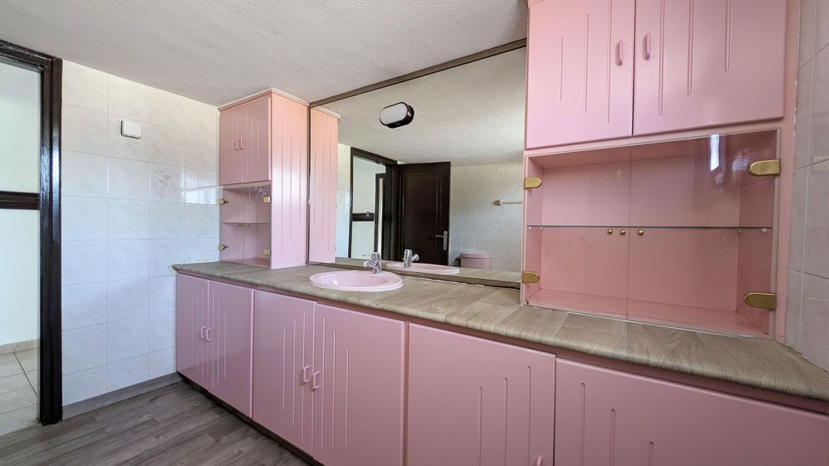 Three-Bedroom House in Agios Fanourios, Aradippou, Larnaca