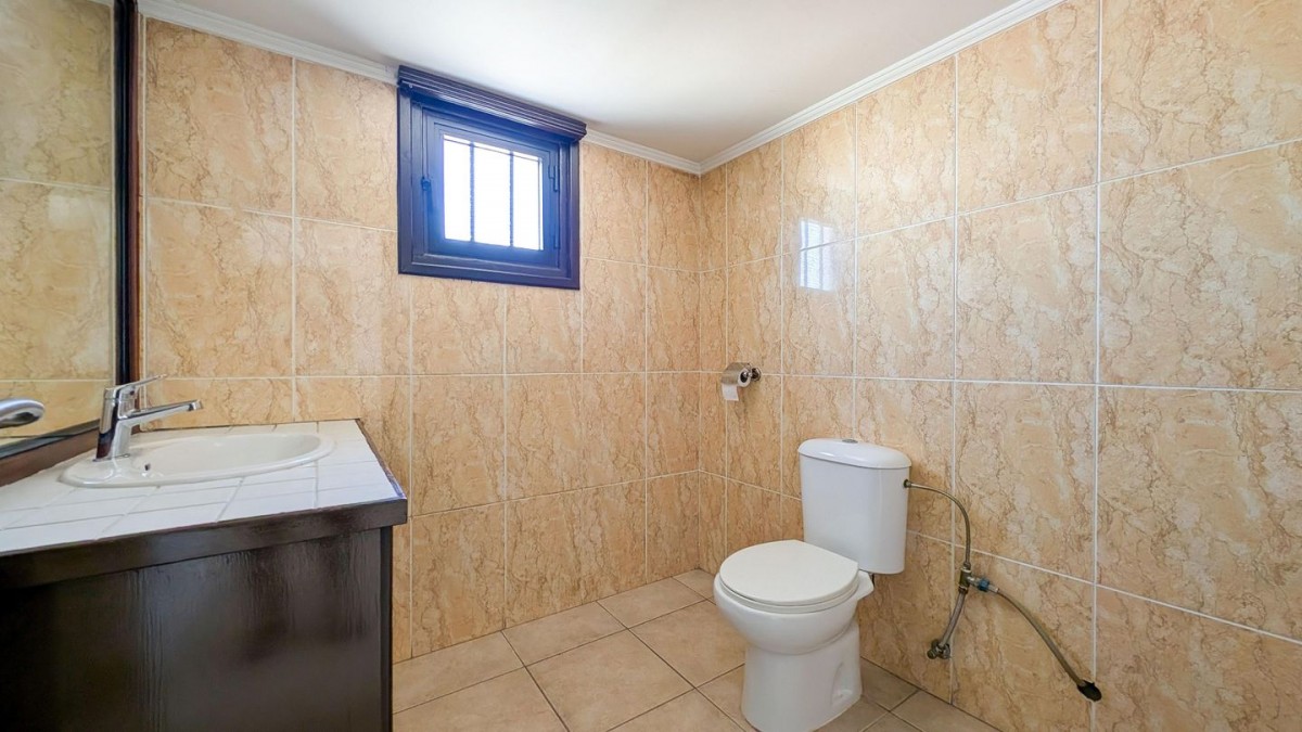 Three-Bedroom House in Agios Fanourios, Aradippou, Larnaca
