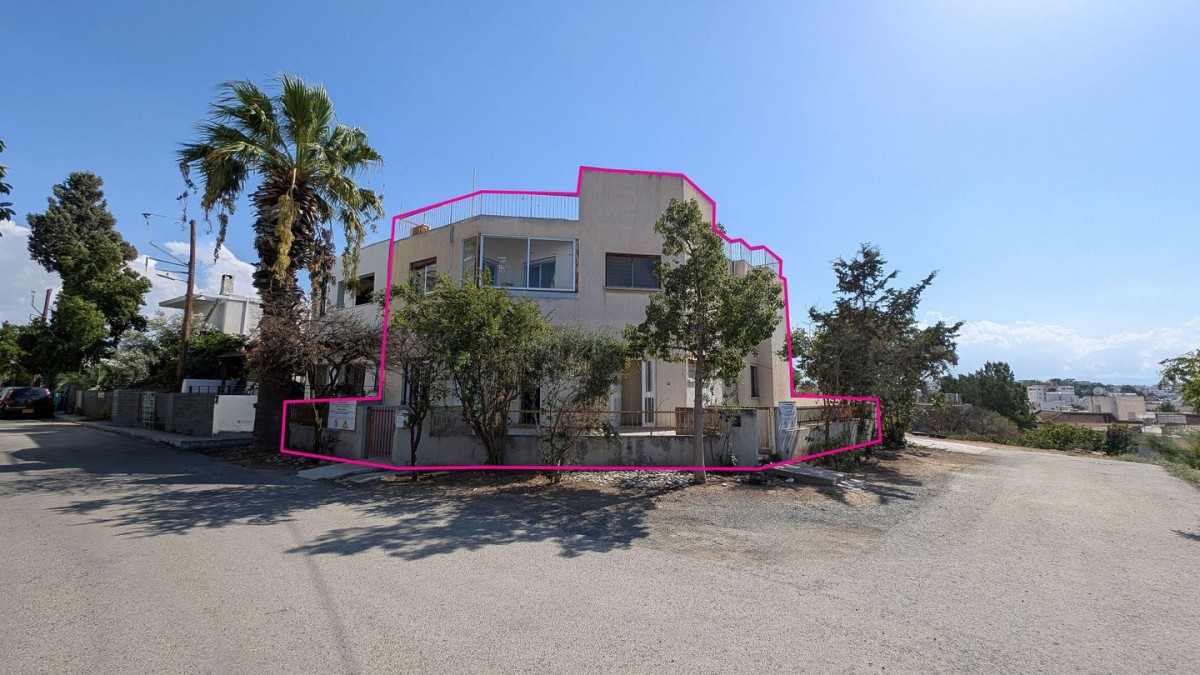 Nicosia, Nicosia Residential Building For Sale | WW31587