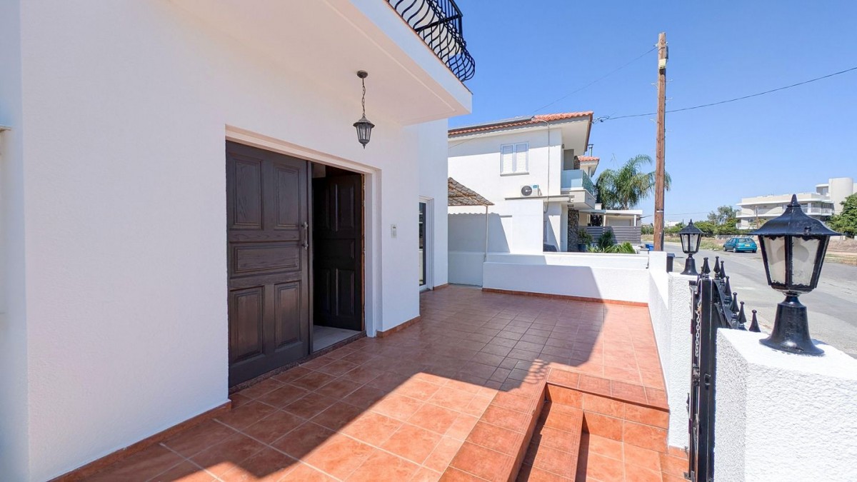 Three-Bedroom House in Meneou, Larnaca