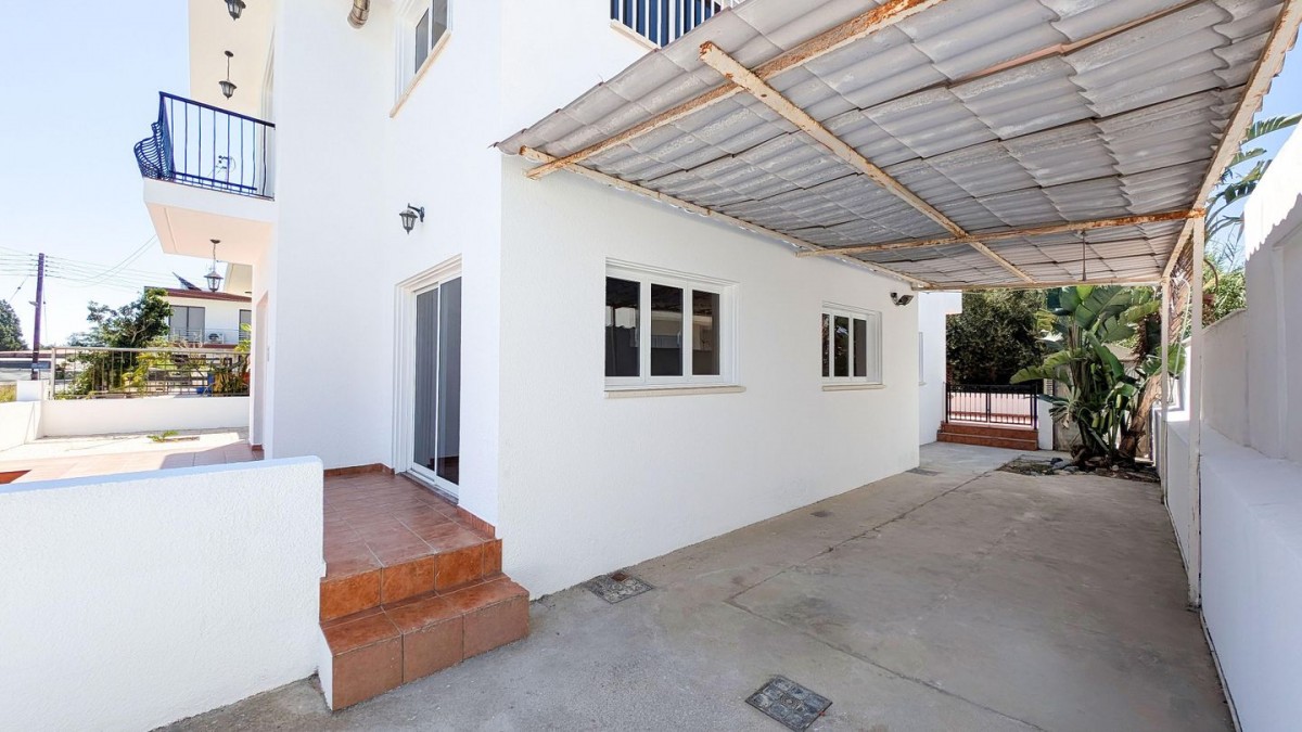 Three-Bedroom House in Meneou, Larnaca