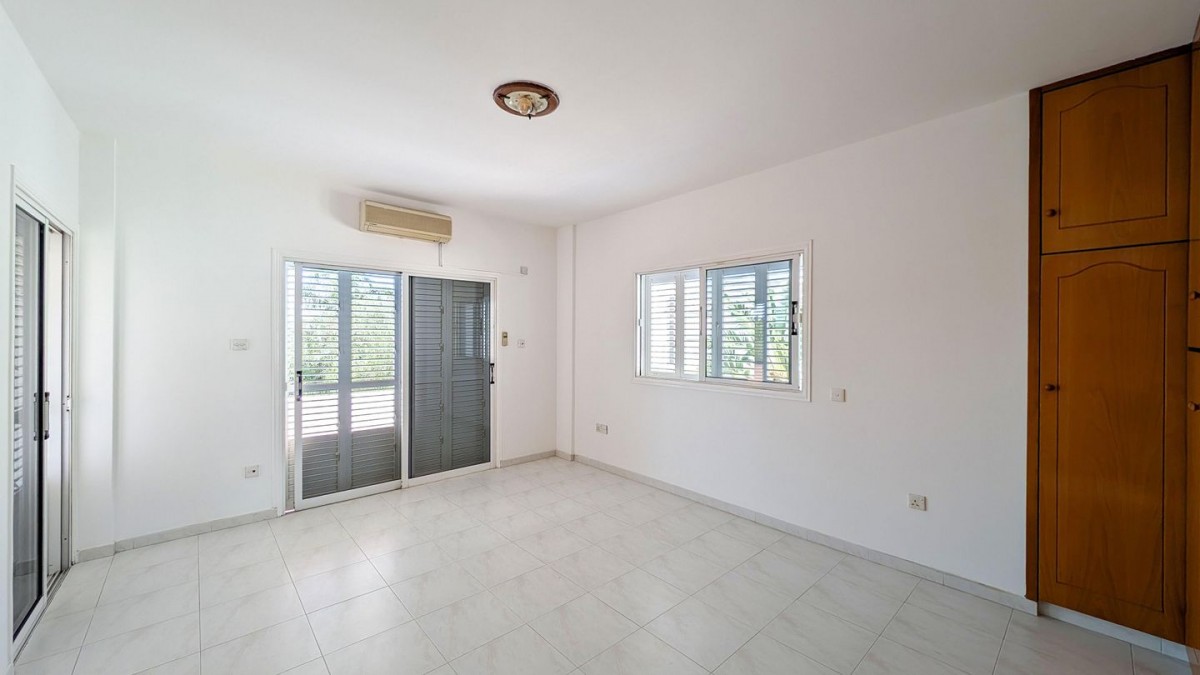 Three-Bedroom House in Meneou, Larnaca