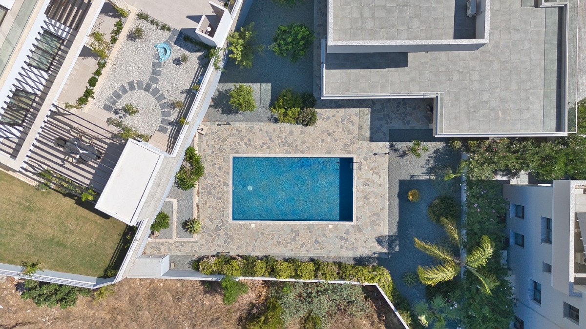 Detached Villa For Sale  in  Peyia - Sea Caves