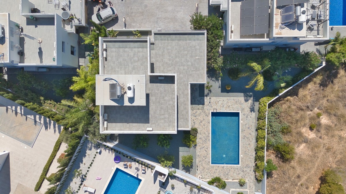 Detached Villa For Sale  in  Peyia - Sea Caves
