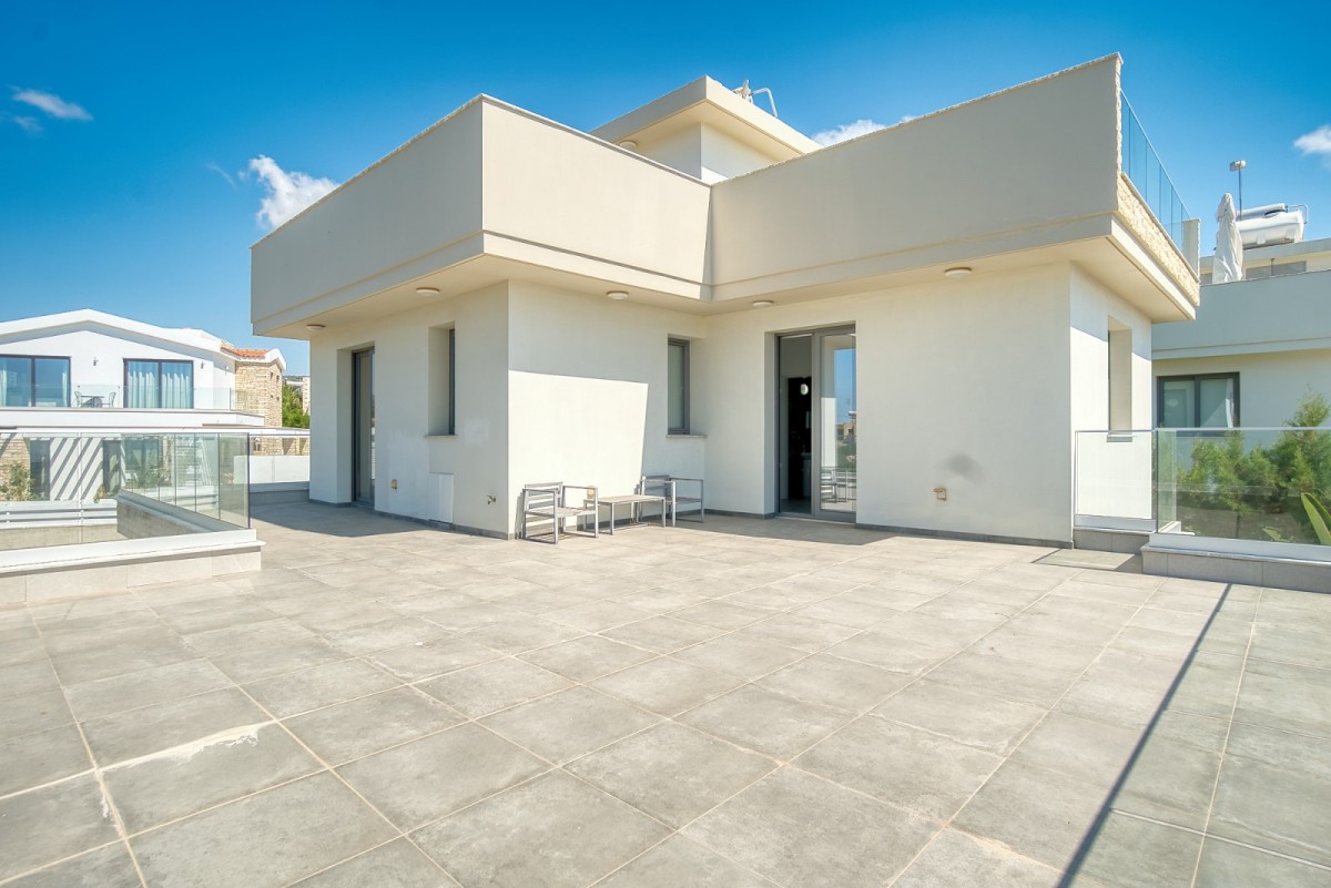 Detached Villa For Sale  in  Peyia - Sea Caves