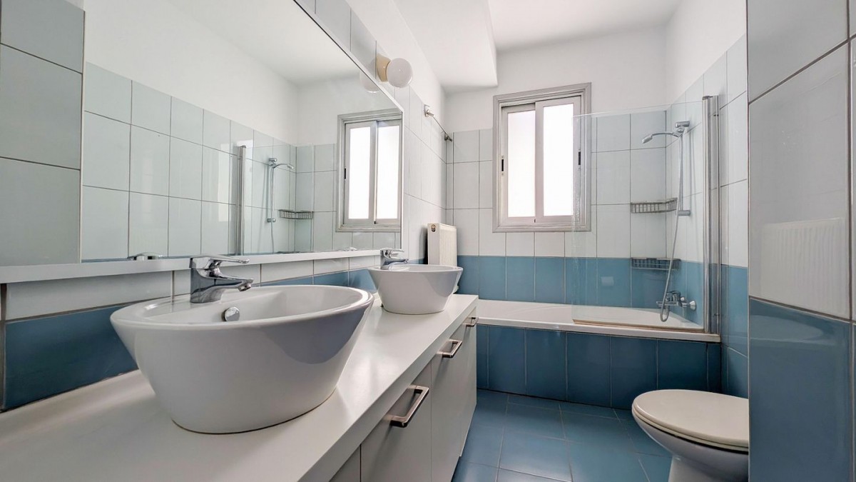 Four-Bedroom House with attic in Lakatamia, Nicosia