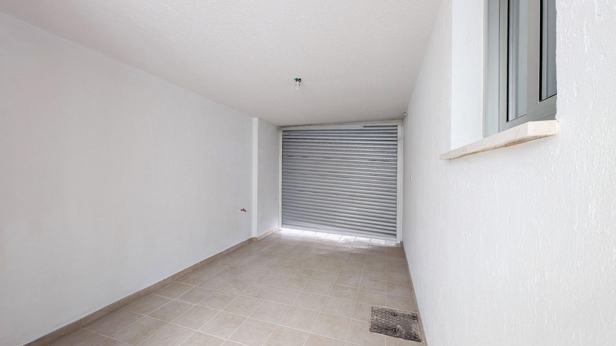 Four-Bedroom House with attic in Lakatamia, Nicosia