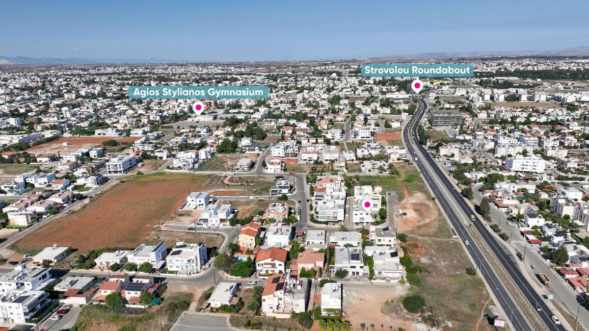 Top Floor Three-bedroom apartment in Agios Vasilios Quarter, Strovolos, Nicosia