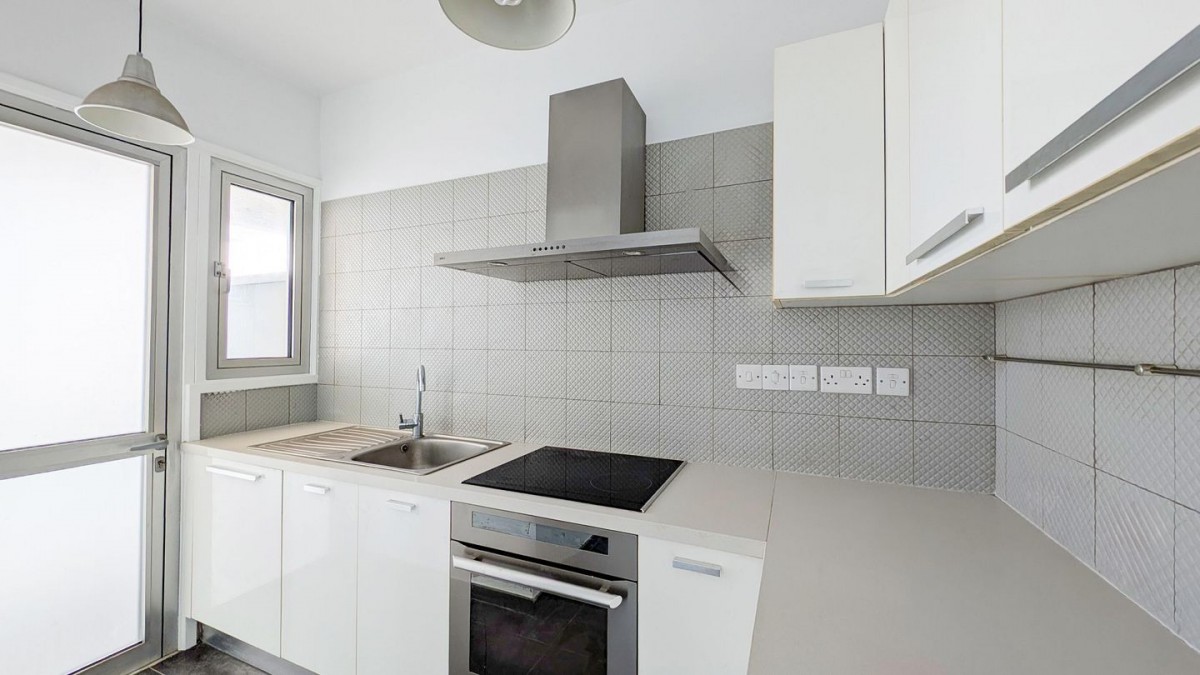 Top Floor Three-bedroom apartment in Agios Vasilios Quarter, Strovolos, Nicosia