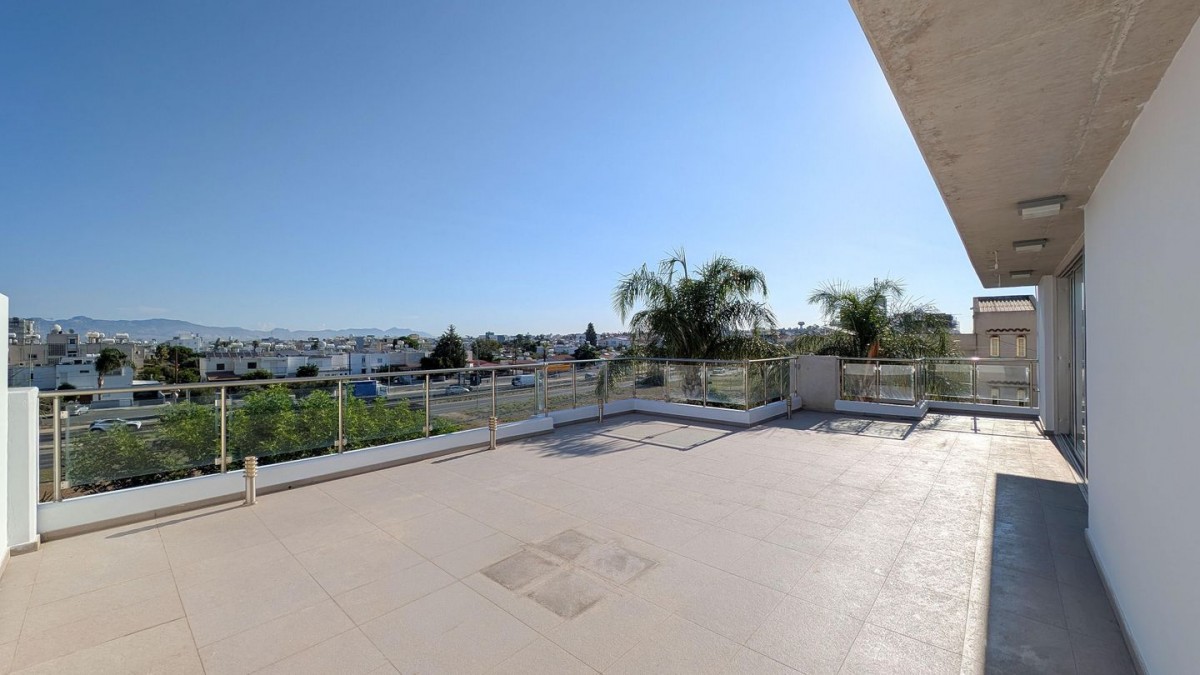 Top Floor Three-bedroom apartment in Agios Vasilios Quarter, Strovolos, Nicosia