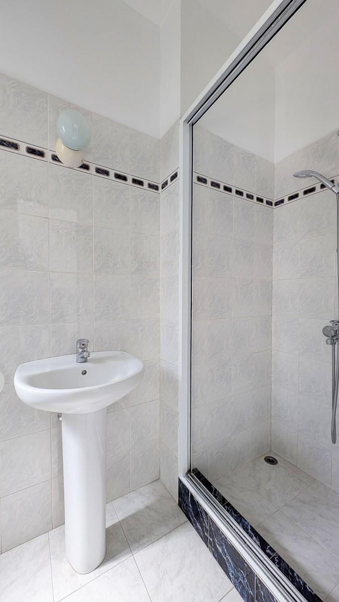 Three-bedroom apartment in Ag. Konstantinou & Elenis, Nicosia