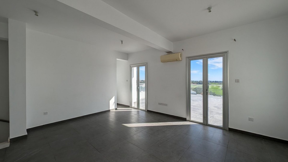Two-Bedroom Apartment in Mazotos, Larnaca