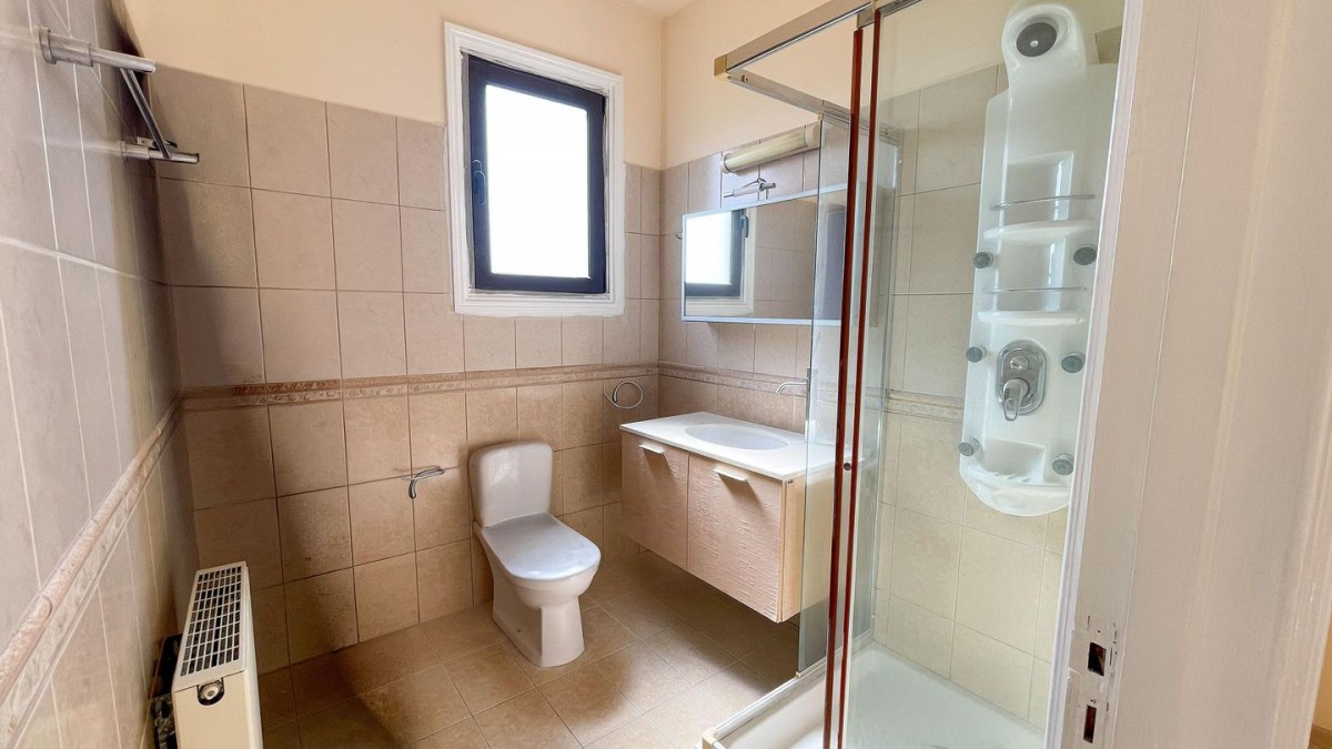 Three-Bedroom House with attic in Lakatameia, Nicosia