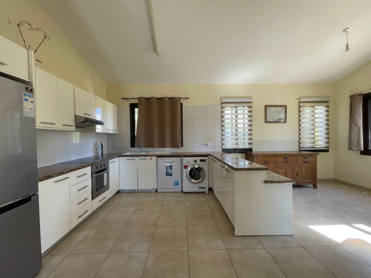 Detached Villa For Sale  in  Kouklia - Secret Valley
