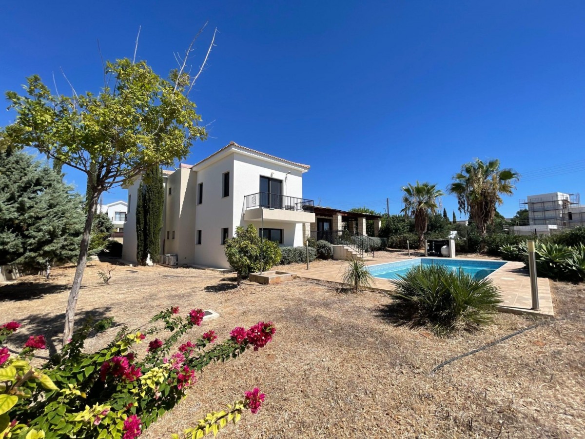 Kouklia - Secret Valley Detached Villa For Sale | WW31623