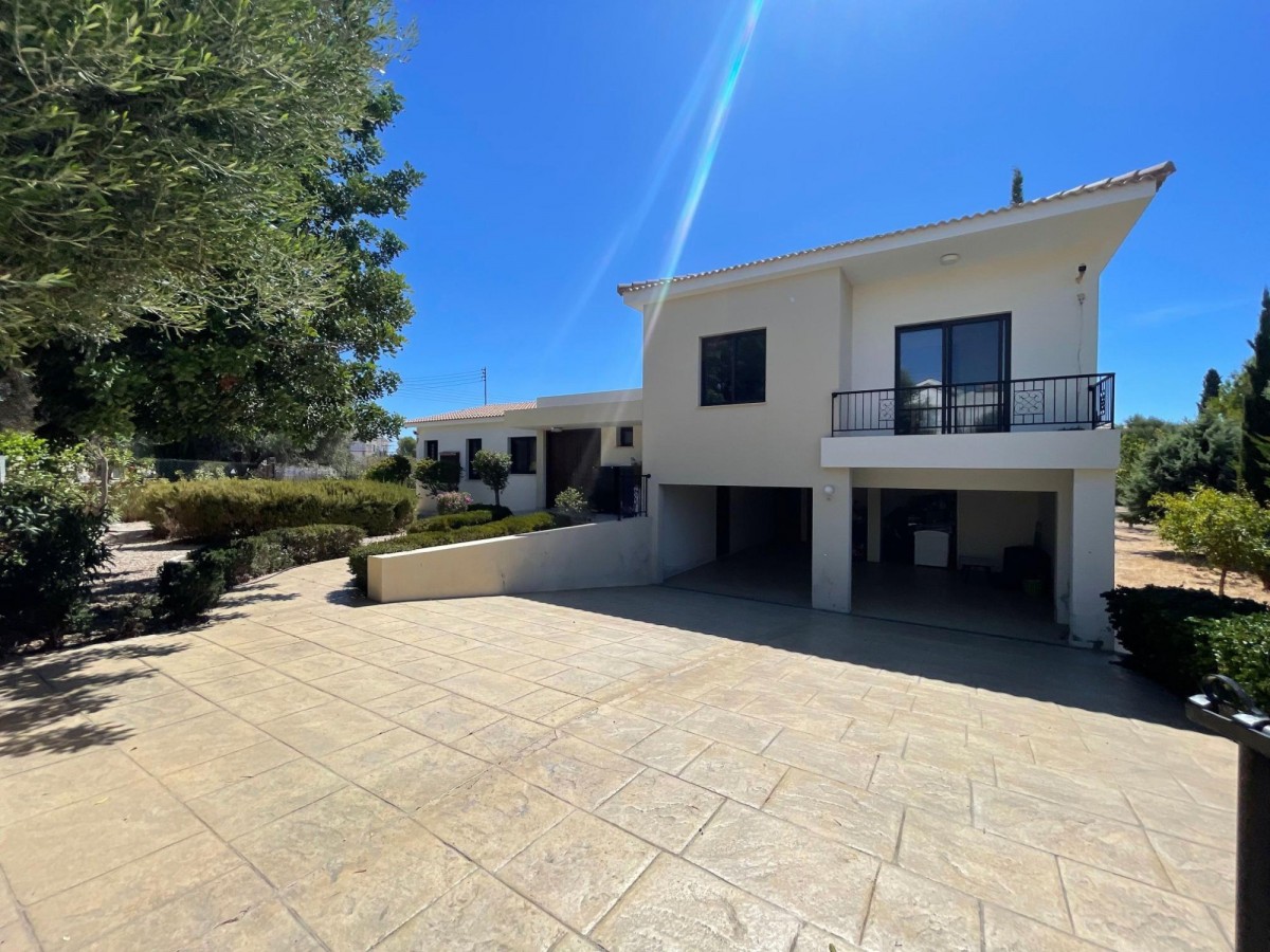 Detached Villa For Sale  in  Kouklia - Secret Valley