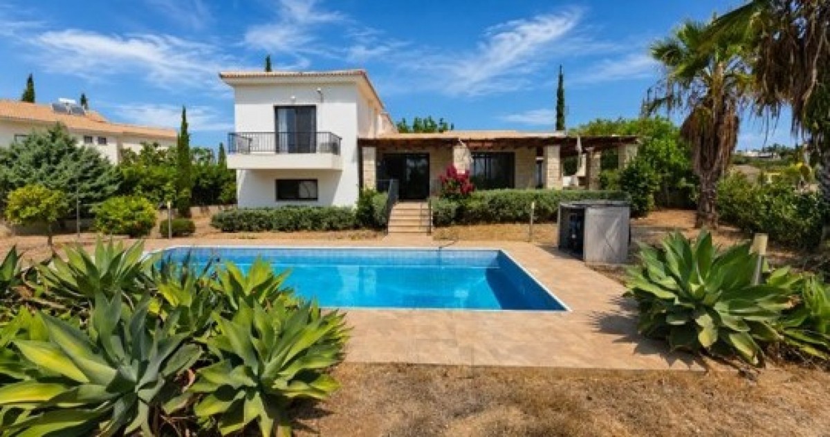 Detached Villa For Sale  in  Kouklia - Secret Valley
