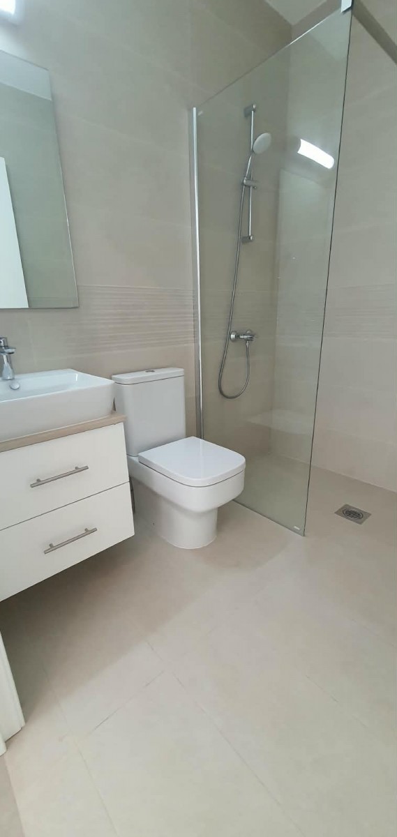 Apartment For Rent  in  Kato Paphos - Universal