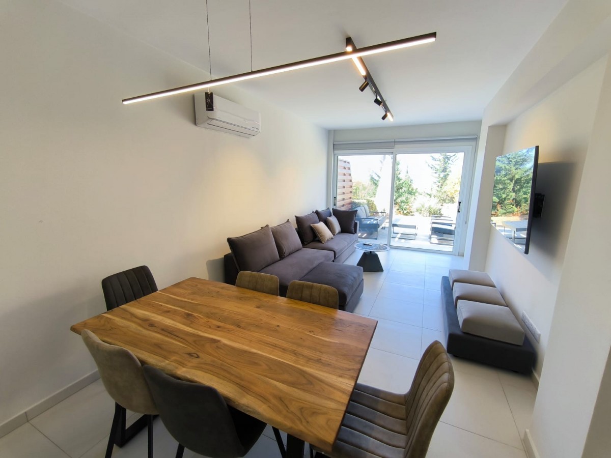 Semi Detached Villa For Rent  in  Chlorakas