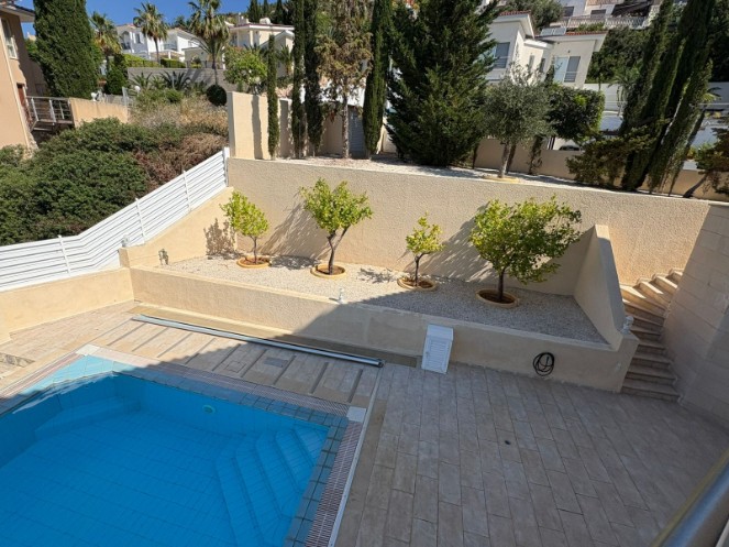 Detached Villa For Sale  in  Peyia